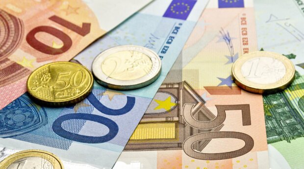 Polska w strefie euro? "Musimy wrócić do rozmów na temat wprowadzenia waluty"