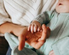 mama i dziecko @pexels