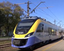 Małopolska: lepsze połączenia kolejowe już wkrótce. Pierwszy pociąg nowej generacji Kolei Małopolskich jest gotowy