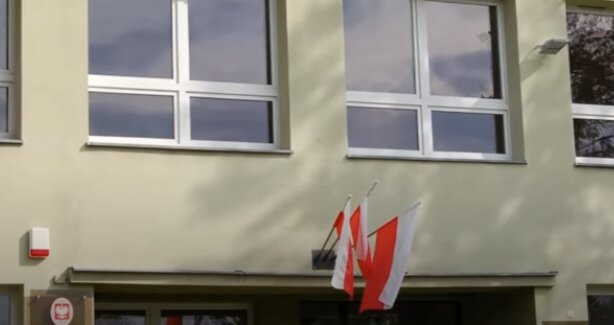 Szkoła. Źródło: Youtube