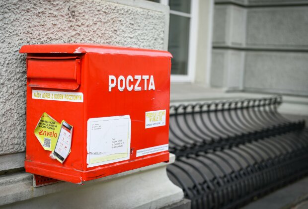 Emeryci powinni sprawdzić skrzynki. ZUS rozsyła miliony ważnych listów