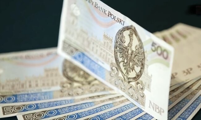 Banknoty 500 zł/ YouTube @E-Sanok