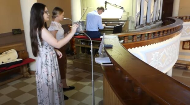 Muzyka w kościele/YouTube @Angelika Szablak