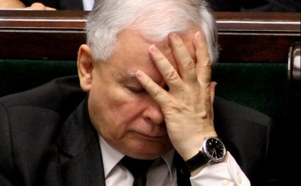 Ustalono, kim są osoby ze słynnego zdjęcia Kaczyńskiego. Co na to prezes PiS?