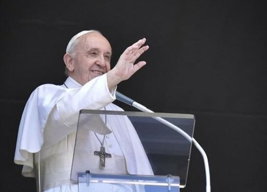 Czy koronawirus przedarł się do domu papieża? Media obiegła niepokojąca informacja