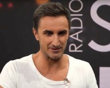 Sebastian Karpiel-Bułecka / YouTube: Radio SuperNova