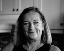 "Odmówiłam przejścia na emeryturę i nagle stałam się złą matką i złą żoną": Prawda jest prosta: oni chcieli służącej, a nie kobiety z własnym życiem