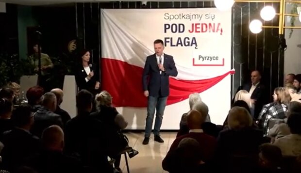 Spotkanie Szymona Hołowni z wyborcami w Pyrzycach/YouTube @Szymon Hołownia