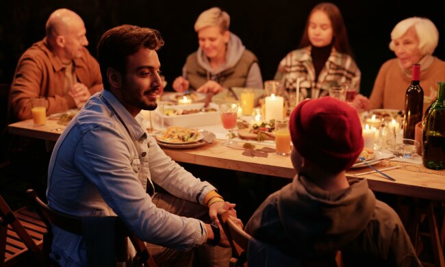 Z życia wzięte. "Nie chcę już moich krewnych w naszym domu": Za późno zrozumiałem, że moja żona miała rację