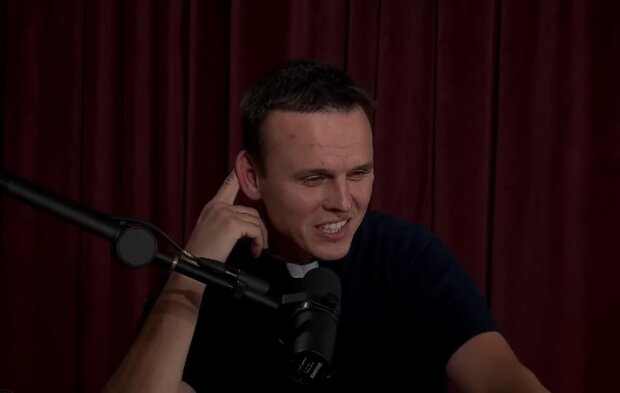 Ks. Rafał Główczyński/YouTube @Jan Pospieszalski