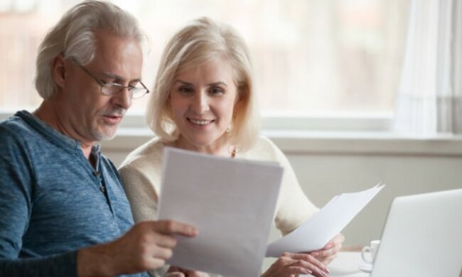 Rewelacyjna wiadomość dla seniorów. Prasa donosi o superwaloryzacji emerytur i rent