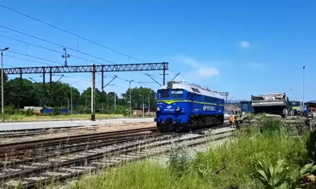 Koronawirus nie odpuszcza. Sanepid poszukuje podróżujących pociągiem na popularnej trasie