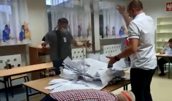 Wybory prezydenckie 2020: PKW podało wyniki z niemal wszystkich obwodów. Już nie ma wątpliwości, kto wygrał pierwszą turę