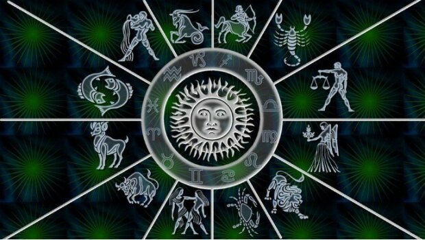 Astrologowie wytypowali znaki zodiaku, które w sierpniu pozbędą się wszystkich problemów