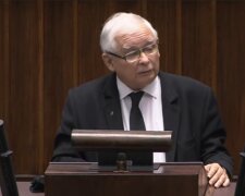 Jarosław Kaczyński z mównicy sejmowej odniósł się do sytuacji w kraju. Padły bardzo mocne słowa. Co powiedział polityk