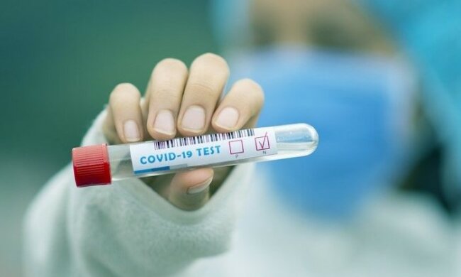 Ministerstwo Zdrowia wciąż pracuje nad pandemią. Najnowsze dane nie pozostawiają złudzeń. Zbliża się planowana druga fala zakażeń