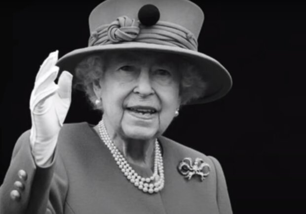 Królowa Elżbieta II/YouTube @Gdzie Taniej