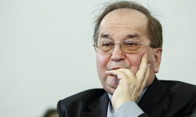 200 mln złotych wpłynęło na konto Tadeusza Rydzyka. Trudno uwierzyć na co je przeznaczy