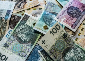 Do 25 września trzeba pamiętać o tej opłacie. W grę może wchodzić nawet 915 zł
