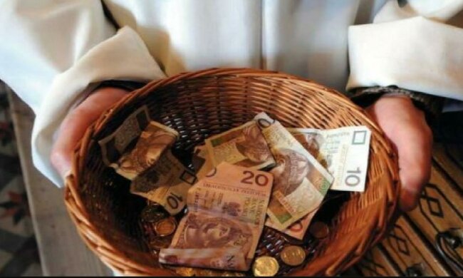 Pieniądze na tacy screen Google