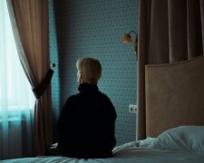 "Syn od dawna nie żyje, a jego wdowa wciąż wisi nam na karku": Siedzi u nas jak na etacie i bez skrupułów doi nas z ostatnich pieniędzy