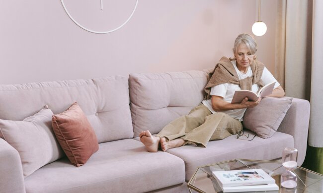 Z życia wzięte. "Przez lata żyłam dla męża i dzieci": Teraz usłyszałam, że jestem stara i niepotrzebna: on ma kochankę, a oni swoje rodziny