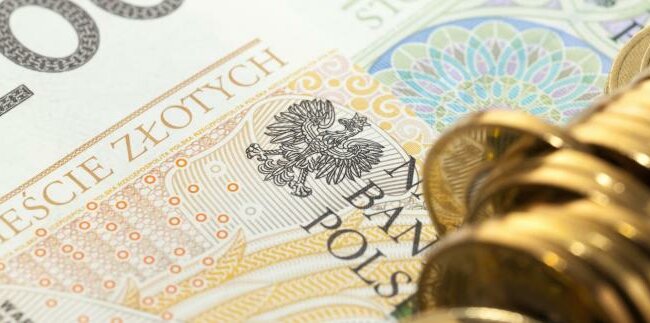 Słaba sytuacja emerytalna w Polsce. ZUS: Emerytury będą coraz niższe