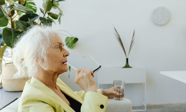 Z życia wzięte. "Planowałam przepisać mieszkanie córce kuzyna, bo nie mam własnych dzieci": Prawda o niej odebrała mi wszelkie złudzenia