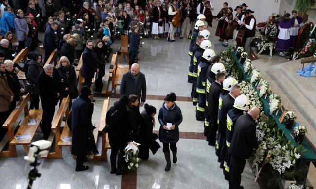 Pożegnanie pełne wzruszeń. To najsmutniejszy dzień w roku dla mieszkańców Szczyrku