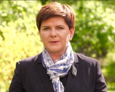 Tak dwie dekady temu wyglądała Beata Szydło. Dla wielu to zdjęcie będzie sporym zaskoczeniem