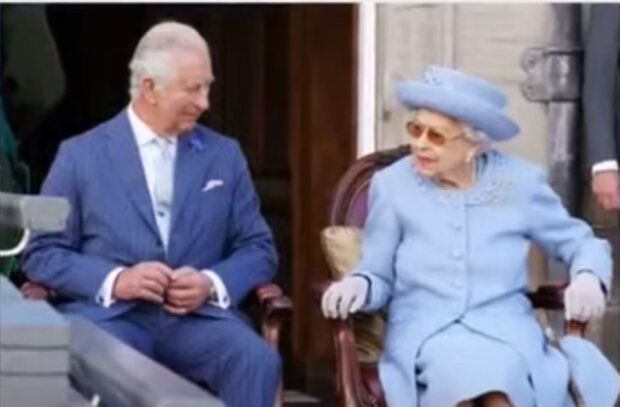 Karol III i Elżbieta II/YouTube @Aktualności 24h