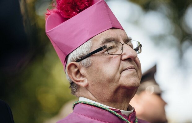 Czyżby pasterska władza arcybiskupa Głódzia dobiegała do końca? Wierni oraz kapłani proszą papieża Franciszka o odwołanie metropolity gdańskiego!