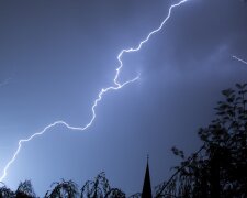 Sytuacja pogodowa robi się coraz bardziej niebezpieczna. Rządowe Centrum Bezpieczeństwa wydaje kolejne ostrzeżenia. Gdzie będzie najgorzej