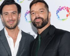 Ricky Martin został tatą po raz czwarty! Wokalista pochwalił się uroczym zdjęciem dziecka