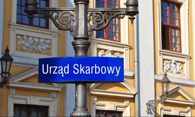 Skarbówka anuluje długi Polaków? Kto może spodziewać się takiej decyzji?