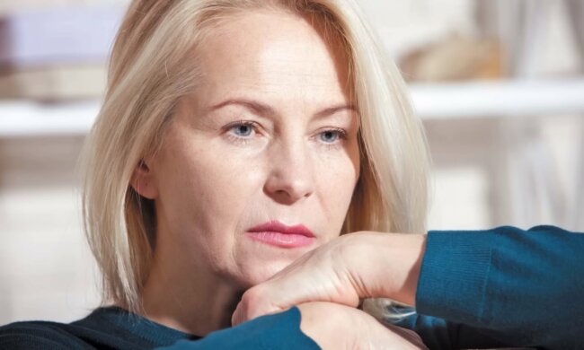 Kobieta/YouTube @Ploteczki