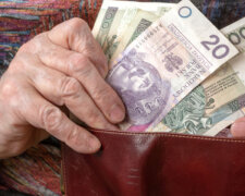 Seniorzy dostaną od rządu po 10 tysięcy złotych! Sprawdź kiedy!