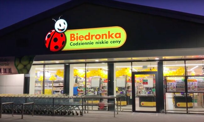 Biedronka znów zadowoli klientów! / YouTube:  Sławomir Pałka