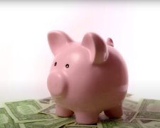 Jak zaoszczędzić? / YouTube:  Sprytny Pieniądz
