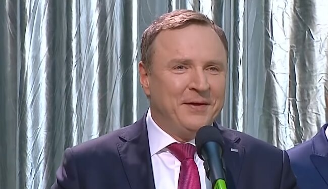 Jacek Kurski: zaskakujące kulisy jego rozwodu. Czy wyrzucił syna z mieszkania