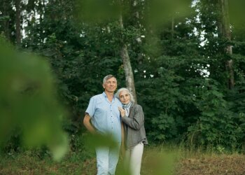 Z życia wzięte. "W telefonie 63-letniego męża odkryłam wiadomości od innej kobiety": Nie sądziłam, że w tym wieku spotka mnie taka zdrada