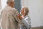 Przez lata udawałam przed znajomymi, że mam idealne małżeństwo. Podczas rocznicowej kolacji mąż pokazał swoją prawdziwą twarz