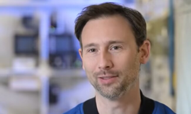 Sławosz Uznański-Wiśniewski/YouTube @ESA