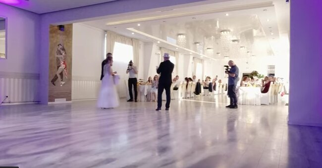 Koronawirus w dwoch powiatach. Eksperci nie mają wątpliwości: "to wesela"