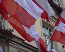 Gdańsk: miasto zostało przyozdobione na biało i czerwono. Dzisiaj obchodzimy w Polsce Święto Niepodległości