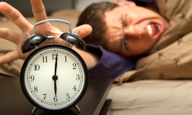 Zmiana czasu już za kilka dni! / YouTube:  Efecte Audio