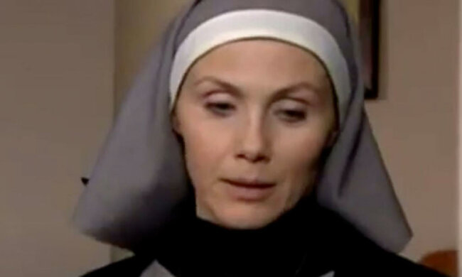 Agnieszka Wosińska zadziwia. Jak serialowa Dorota Lubicz wygląda bez habitu