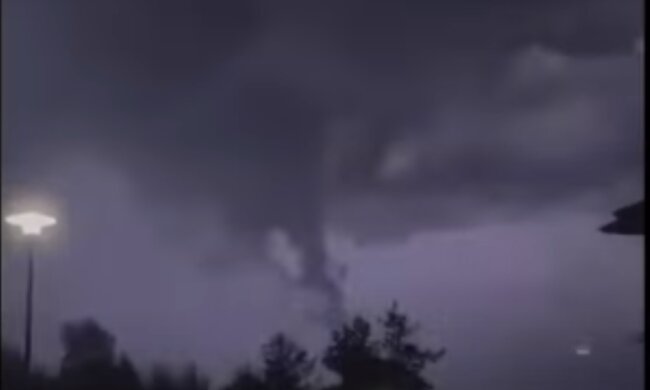 Lek kondensacyjny na Podkarpaciu/YouTube @Niebezpieczne