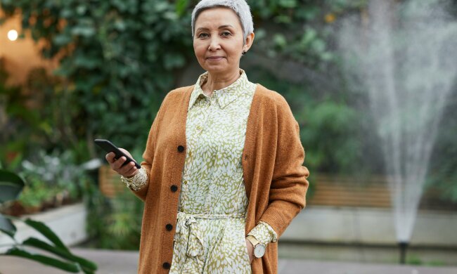 Z życia wzięte. "Związałam się z młodszym mężczyzną, żeby poczuć się młodziej": Szybko zrozumiałam, że to nie takie proste