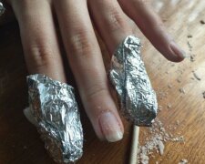 Sposoby, aby usunąć lakier hybrydowy z paznokci i skórek, źródło: ModowoStylowo.pl